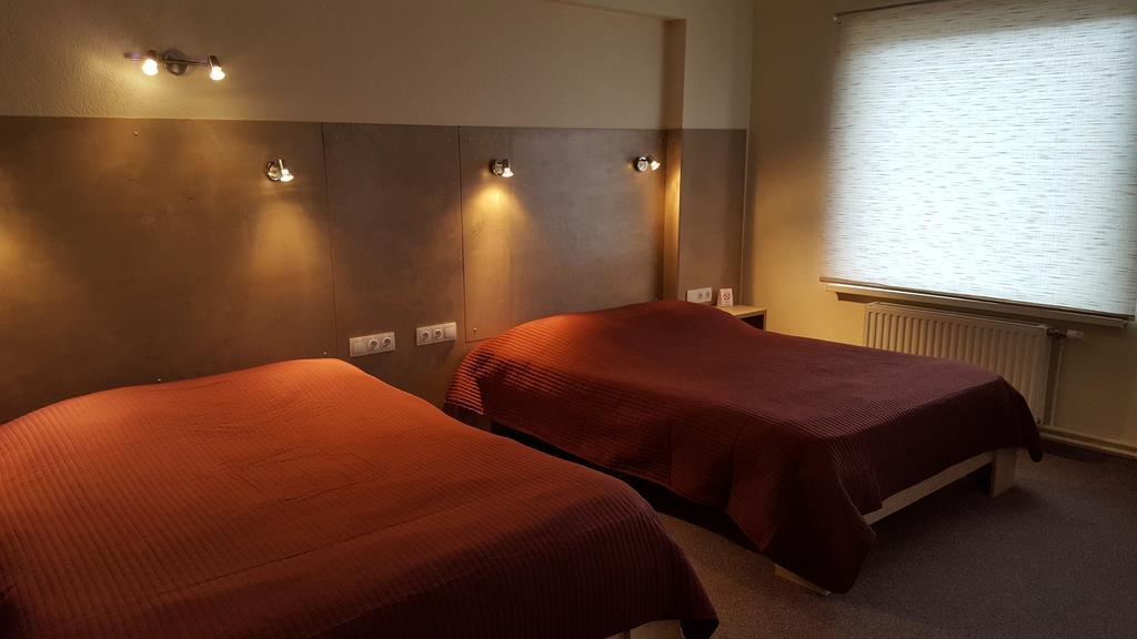 Hotel Гулбене Екстер'єр фото