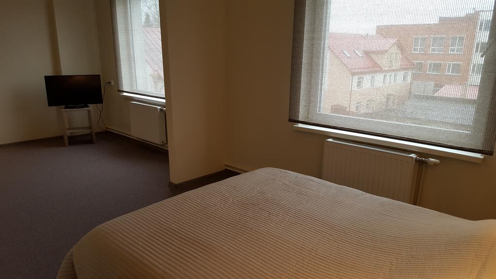 Hotel Гулбене Екстер'єр фото
