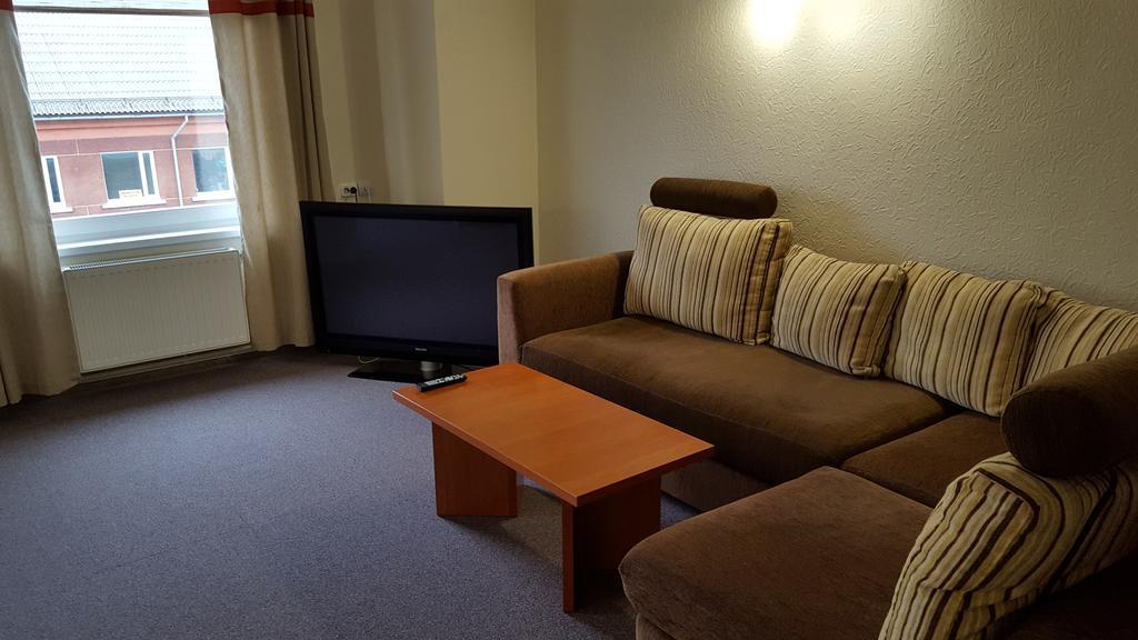 Hotel Гулбене Екстер'єр фото